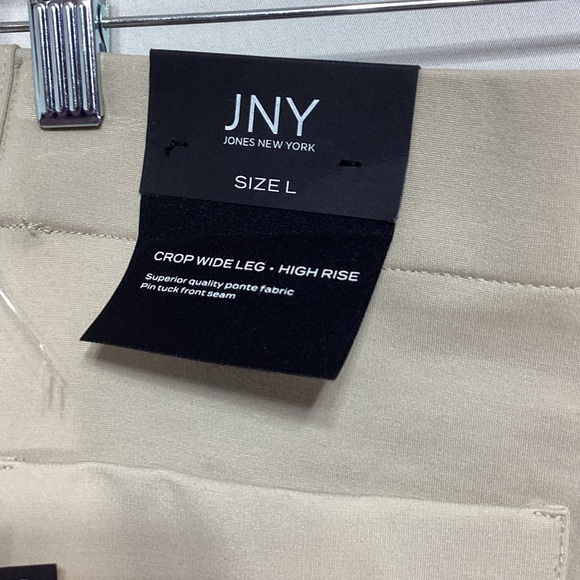 NWT Jones New York large Tan Cropped Pants - Picture 6 of 12